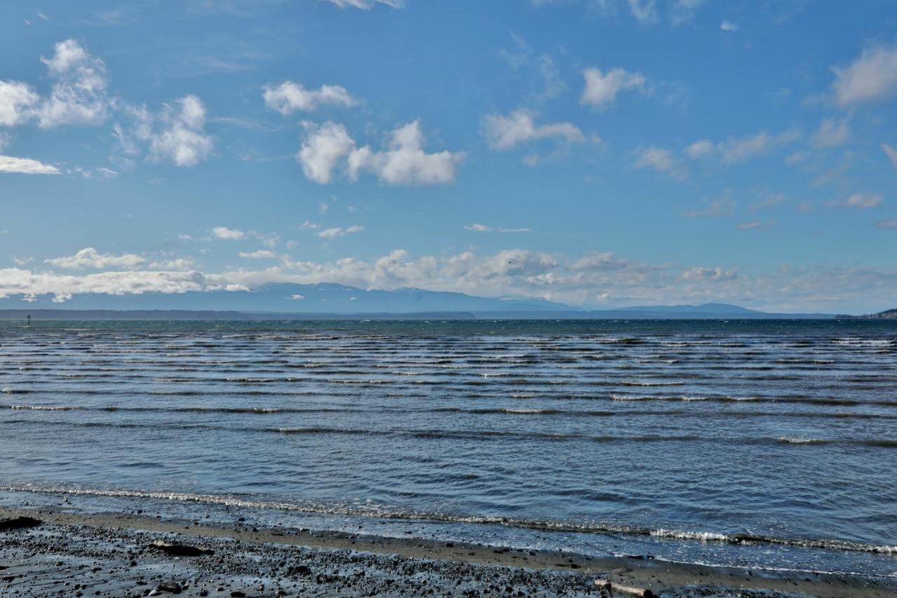 Maxwelton Beach Sunsets! Kayaks & Paddleboards! 1 Min Walk To The Water! Clinton Екстер'єр фото
